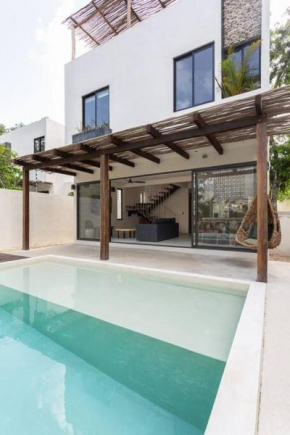 Jungle Chic 3 Bedroom Villa